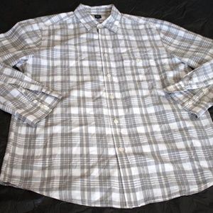 GAP Long Sleeve Button Front Shirt‎ Size Large